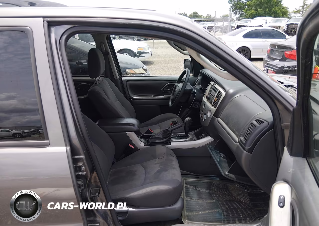 2006 Mazda Tribute I VIN:4F2YZ92Z46KM19717 - 5