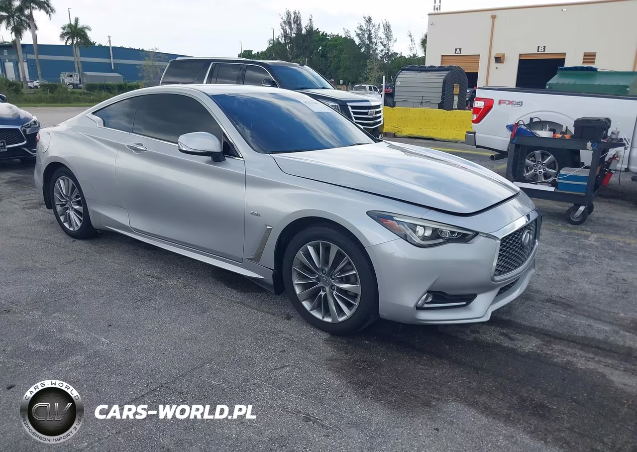 2017 Infiniti Q60 2.0T