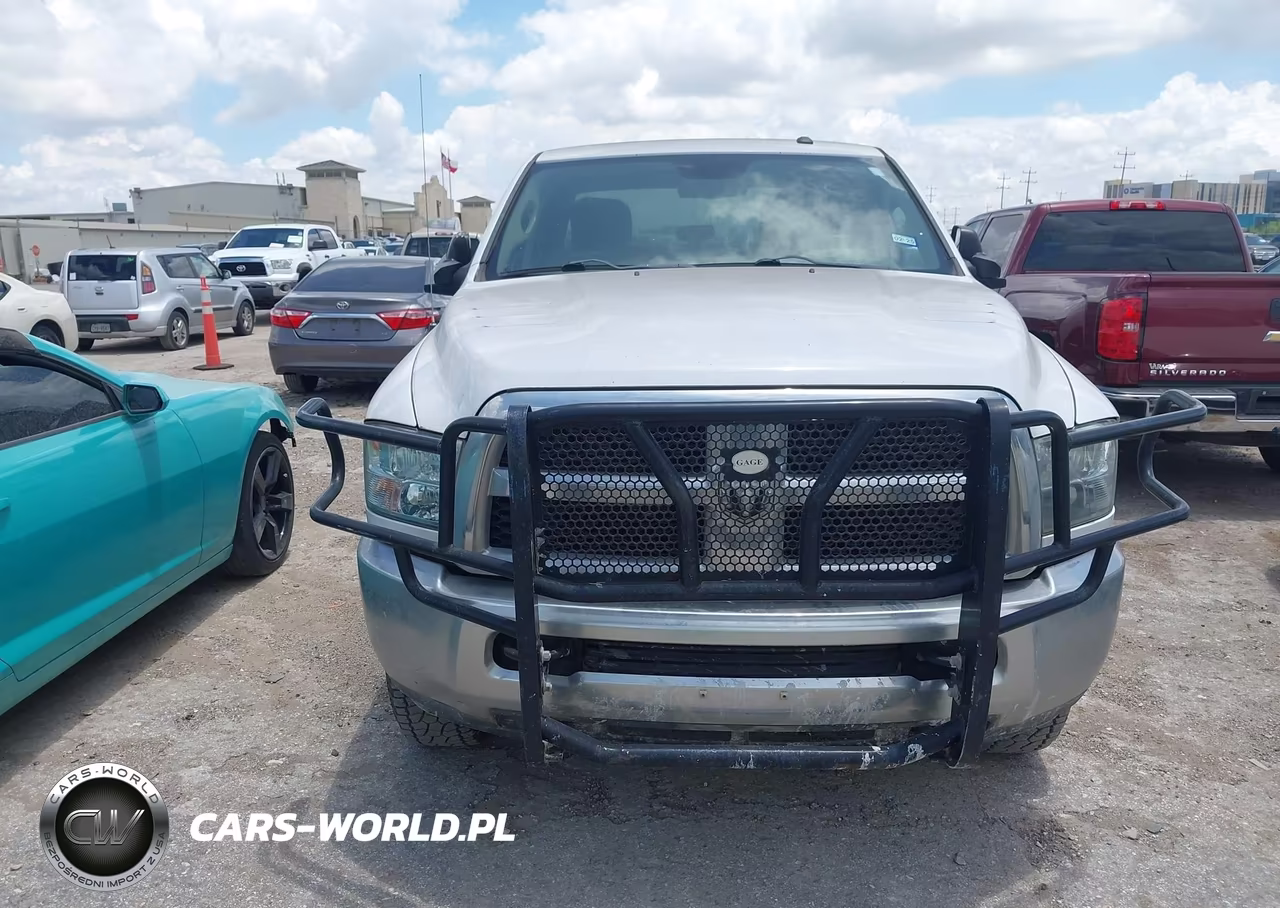 2016 Ram 2500 Tradesman VIN:3C6UR5HJ9GG125772 - 12