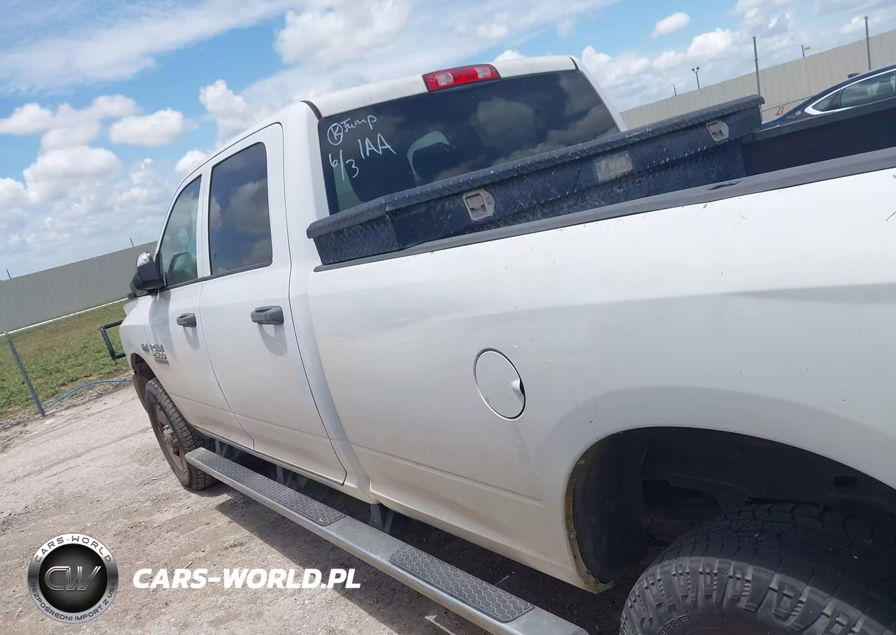 2016 Ram 2500 Tradesman VIN:3C6UR5HJ9GG125772 - 14