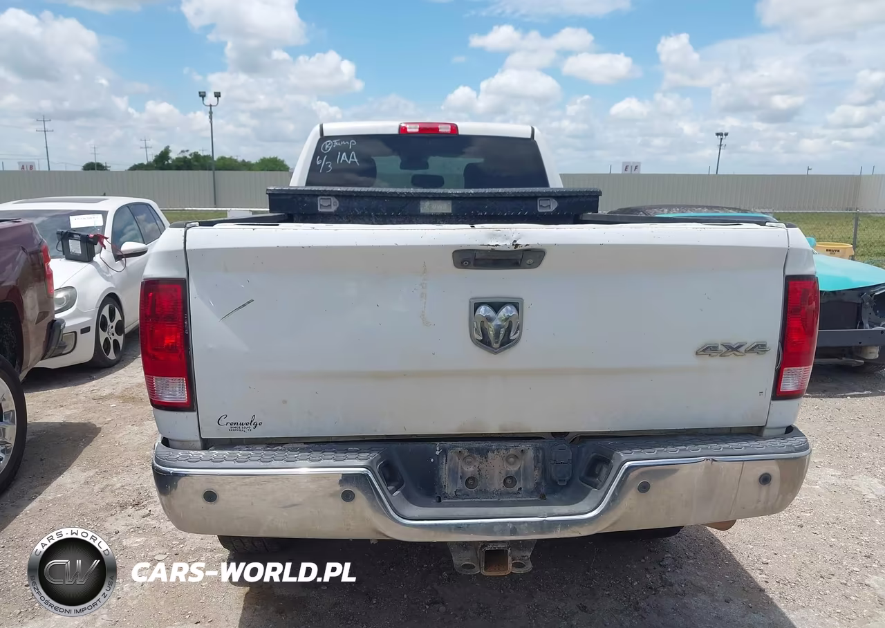 2016 Ram 2500 Tradesman VIN:3C6UR5HJ9GG125772 - 16