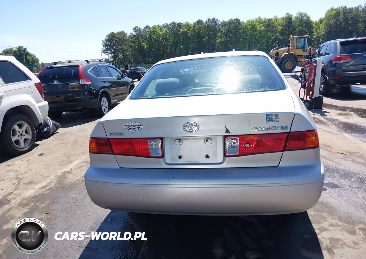 2000 Toyota Camry Le VIN:4T1BG22K2YU656991 - 16