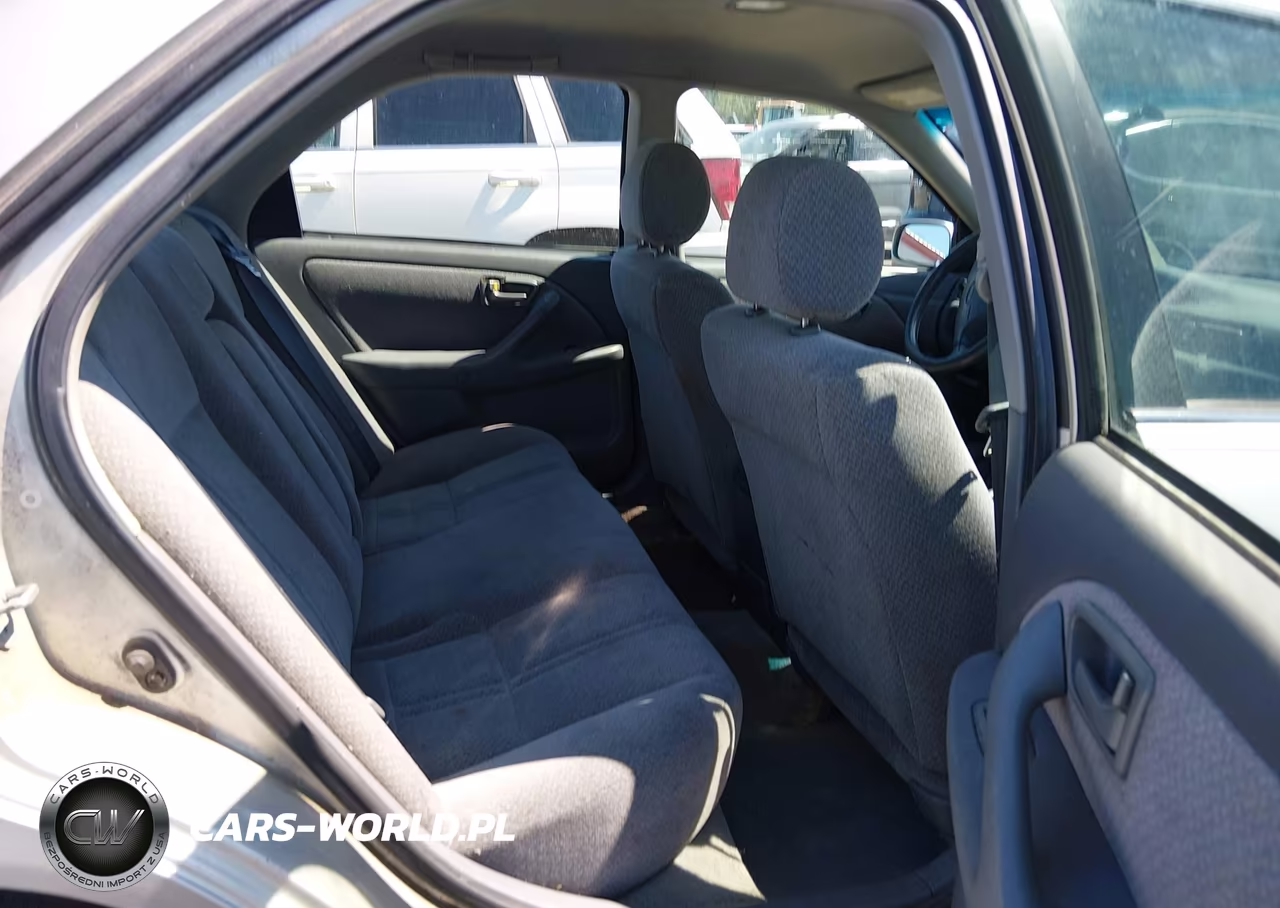2000 Toyota Camry Le VIN:4T1BG22K2YU656991 - 8