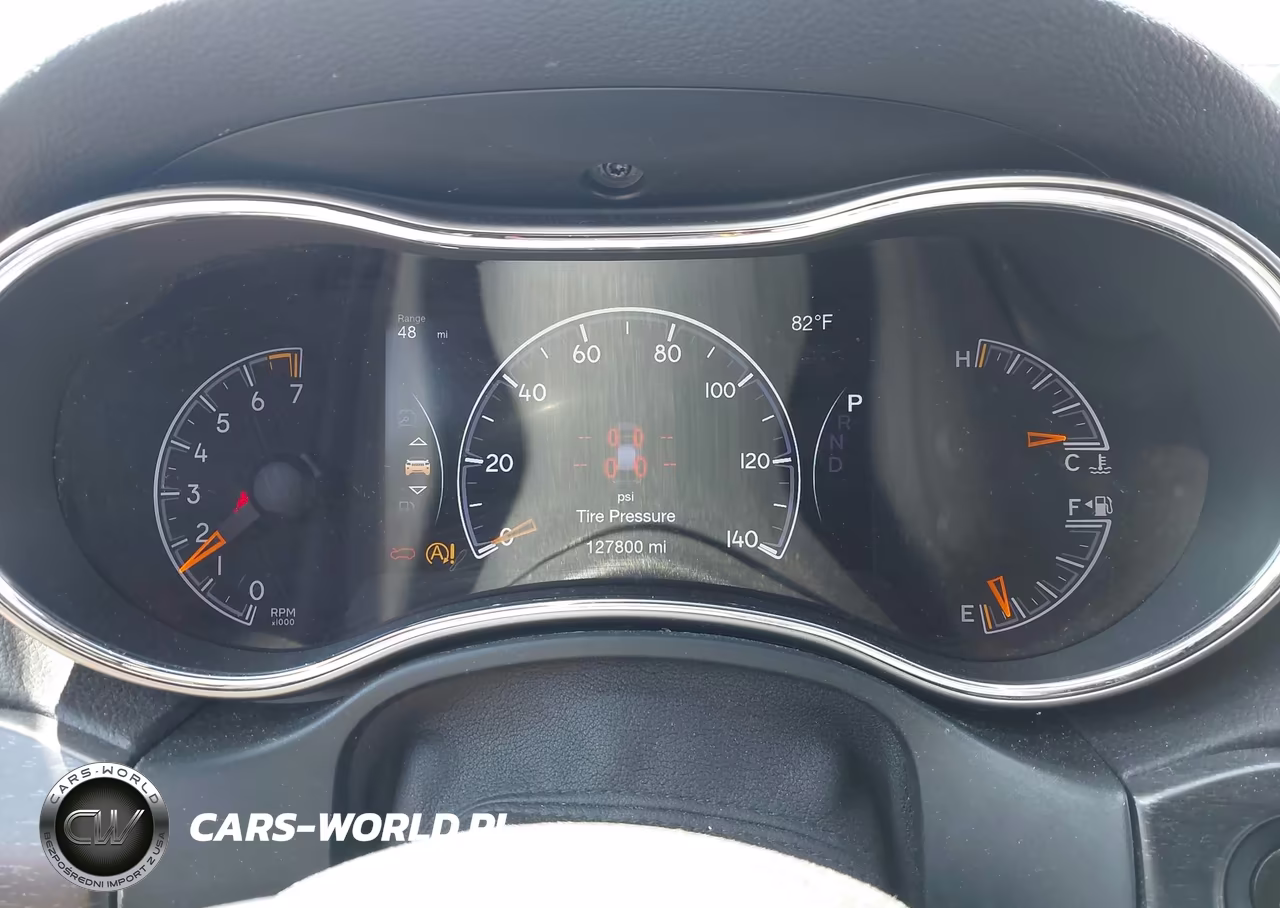 2018 Jeep Grand Cherokee Laredo E 4X4 VIN:1C4RJFAGXJC507040 - 7