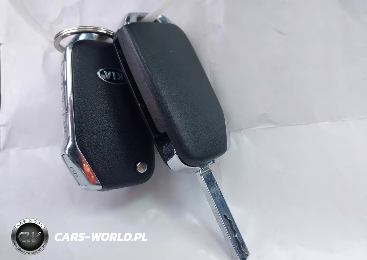 2019 Kia Forte S VIN:3KPF34AD1KE076279 - 11