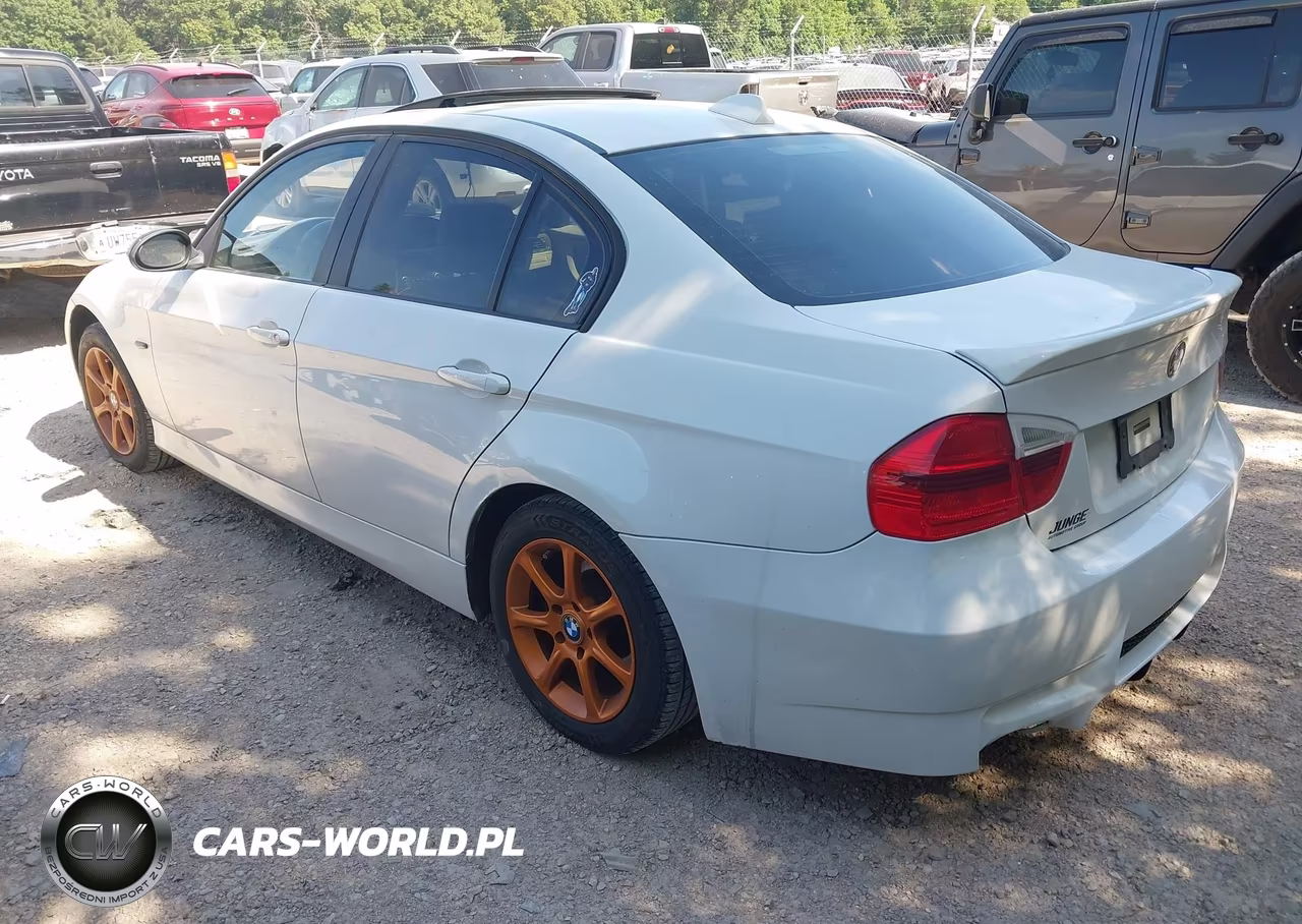 2008 BMW 328I VIN:WBAVA33538K054370 - 3