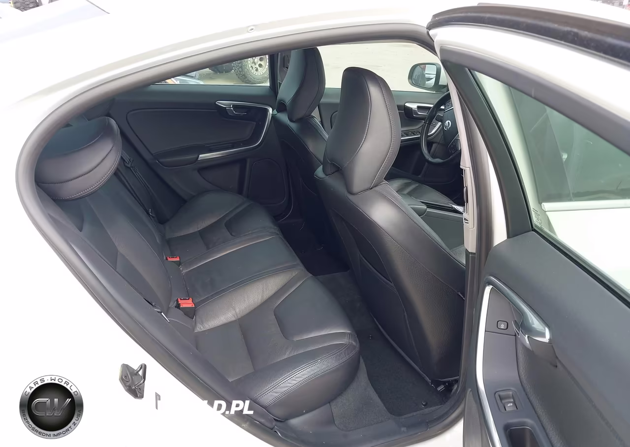 2013 Volvo S60 T5 VIN:YV1612FS1D1225260 - 8