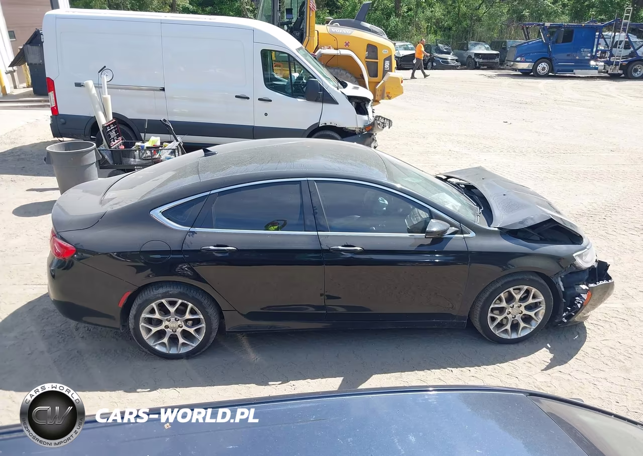 2015 Chrysler 200 C VIN:1C3CCCEG7FN512298 - 13