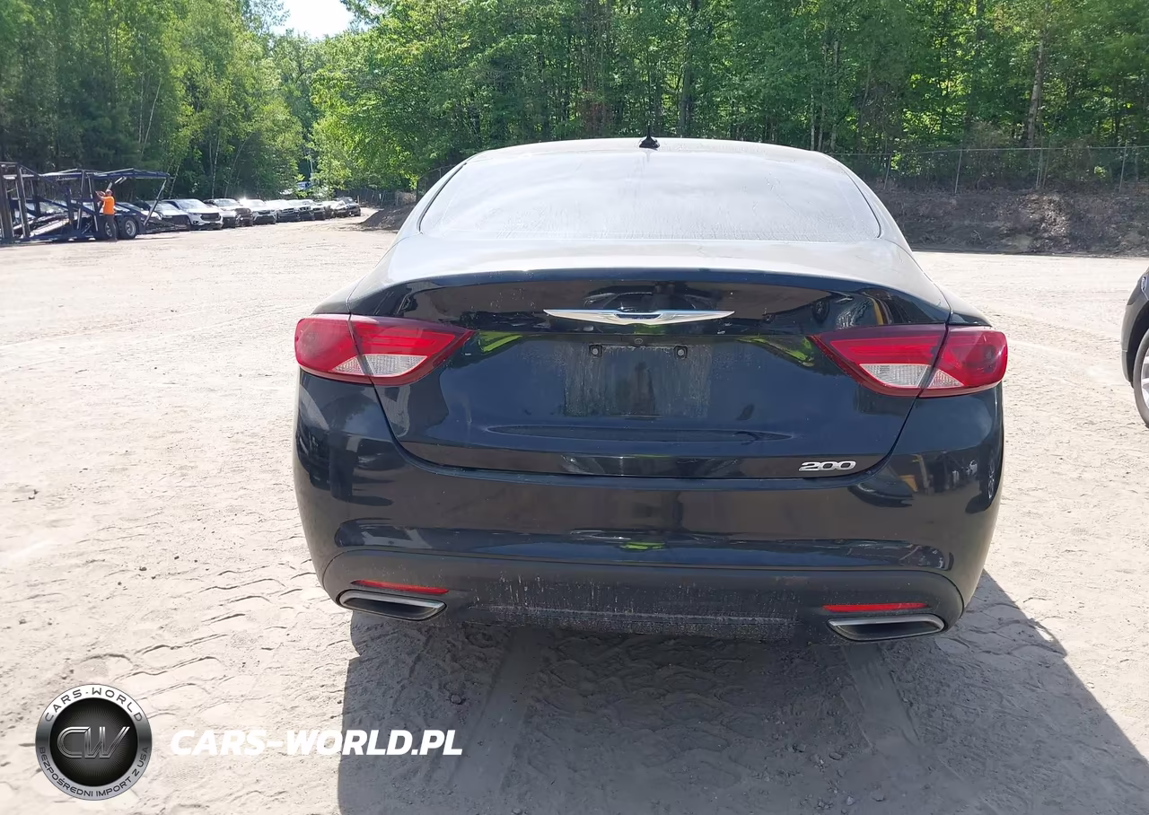 2015 Chrysler 200 C VIN:1C3CCCEG7FN512298 - 16