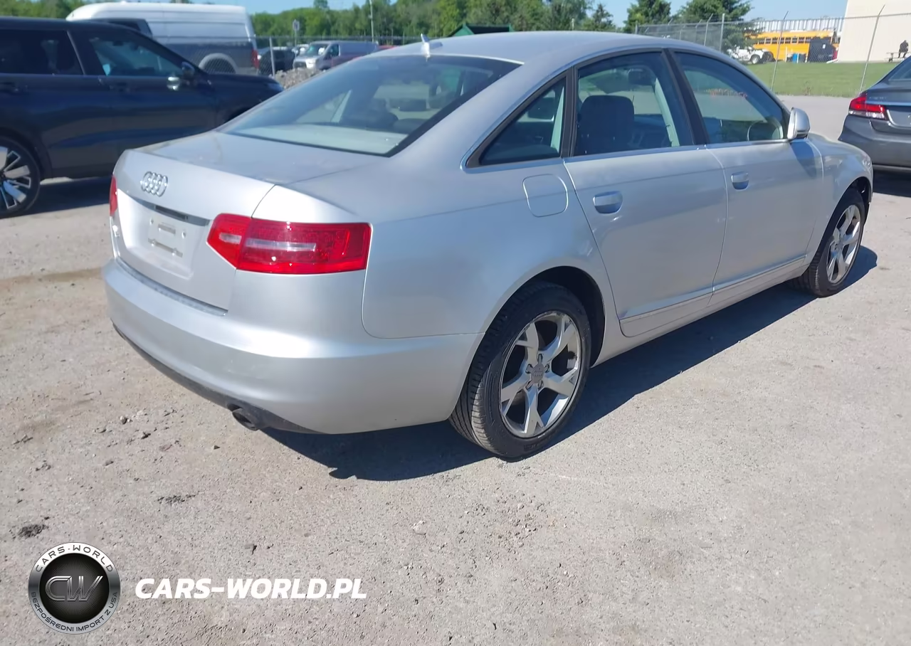 2010 Audi A6 3.2 Premium VIN:WAUAKAFB8AN028563 - 4