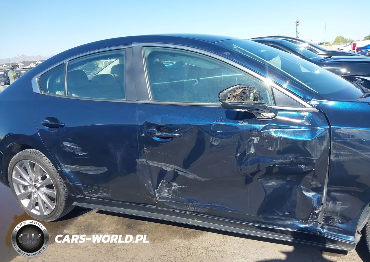 2020 Mazda Mazda3 Preferred Package VIN:3MZBPADL5LM127629 - 13