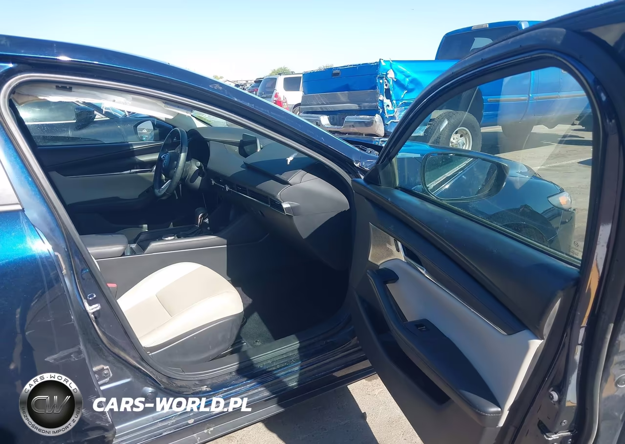 2020 Mazda Mazda3 Preferred Package VIN:3MZBPADL5LM127629 - 5