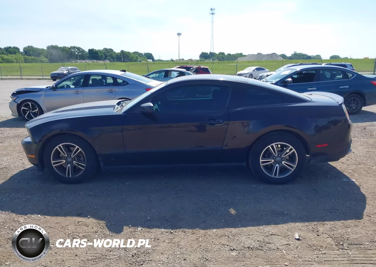 2012 Ford Mustang V6 Premium VIN:1ZVBP8AM6C5210837 - 14