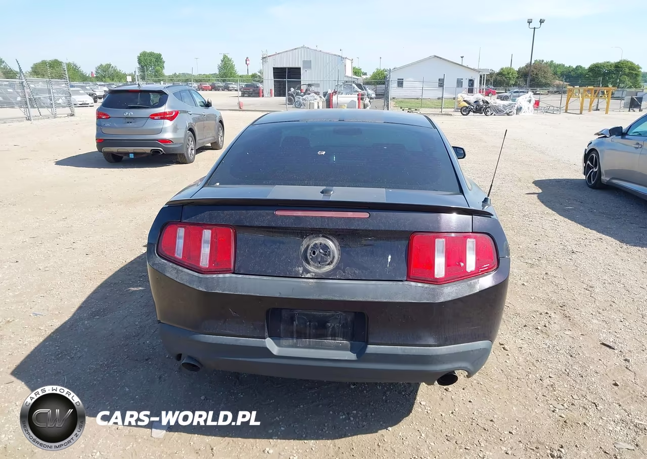 2012 Ford Mustang V6 Premium VIN:1ZVBP8AM6C5210837 - 16
