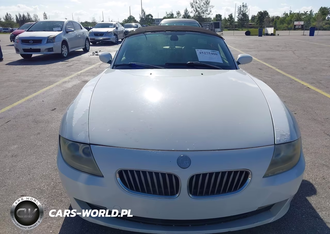 2007 BMW Z4 3.0Si VIN:4USBU53577LX03163 - 11