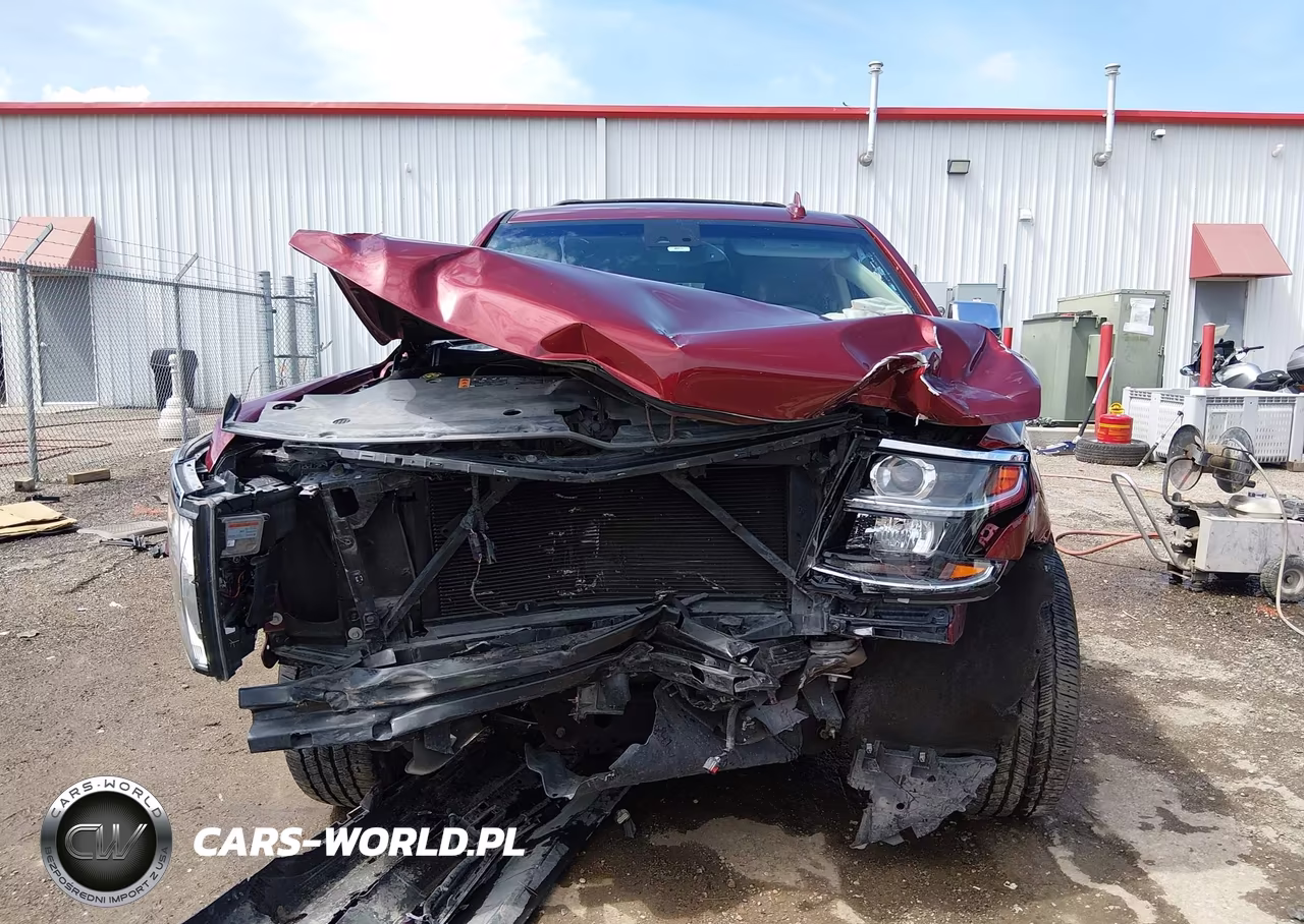 2017 Chevrolet Suburban Premier VIN:1GNSKJKC1HR318840 - 12