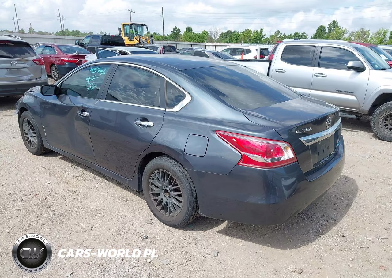 2013 Nissan Altima 2.5 S VIN:1N4AL3AP9DN488565 - 3