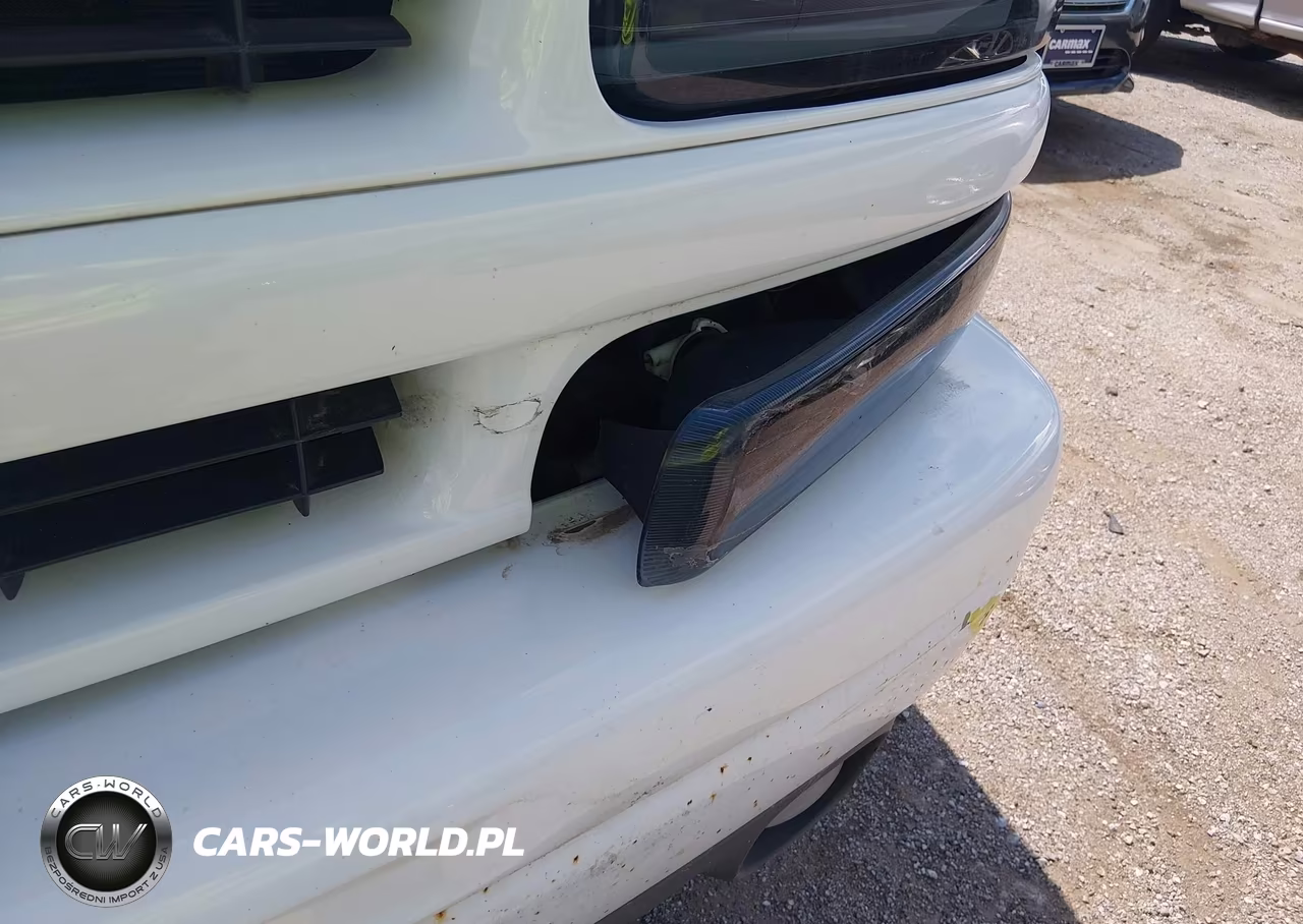2005 Chevrolet Suburban 1500 Z71 VIN:3GNFK16ZX5G141832 - 16