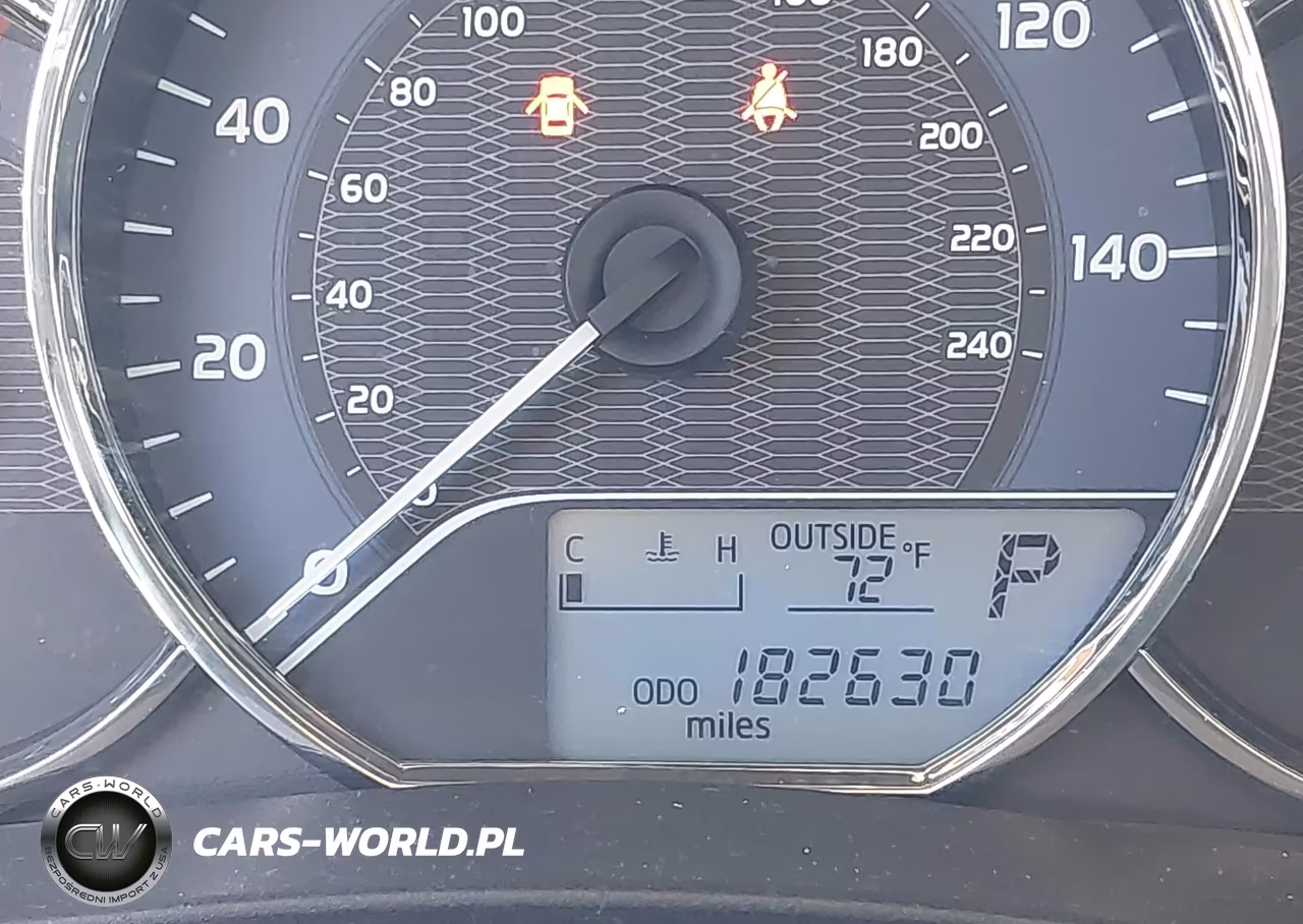 2015 Toyota Corolla Le VIN:2T1BURHE9FC457714 - 15