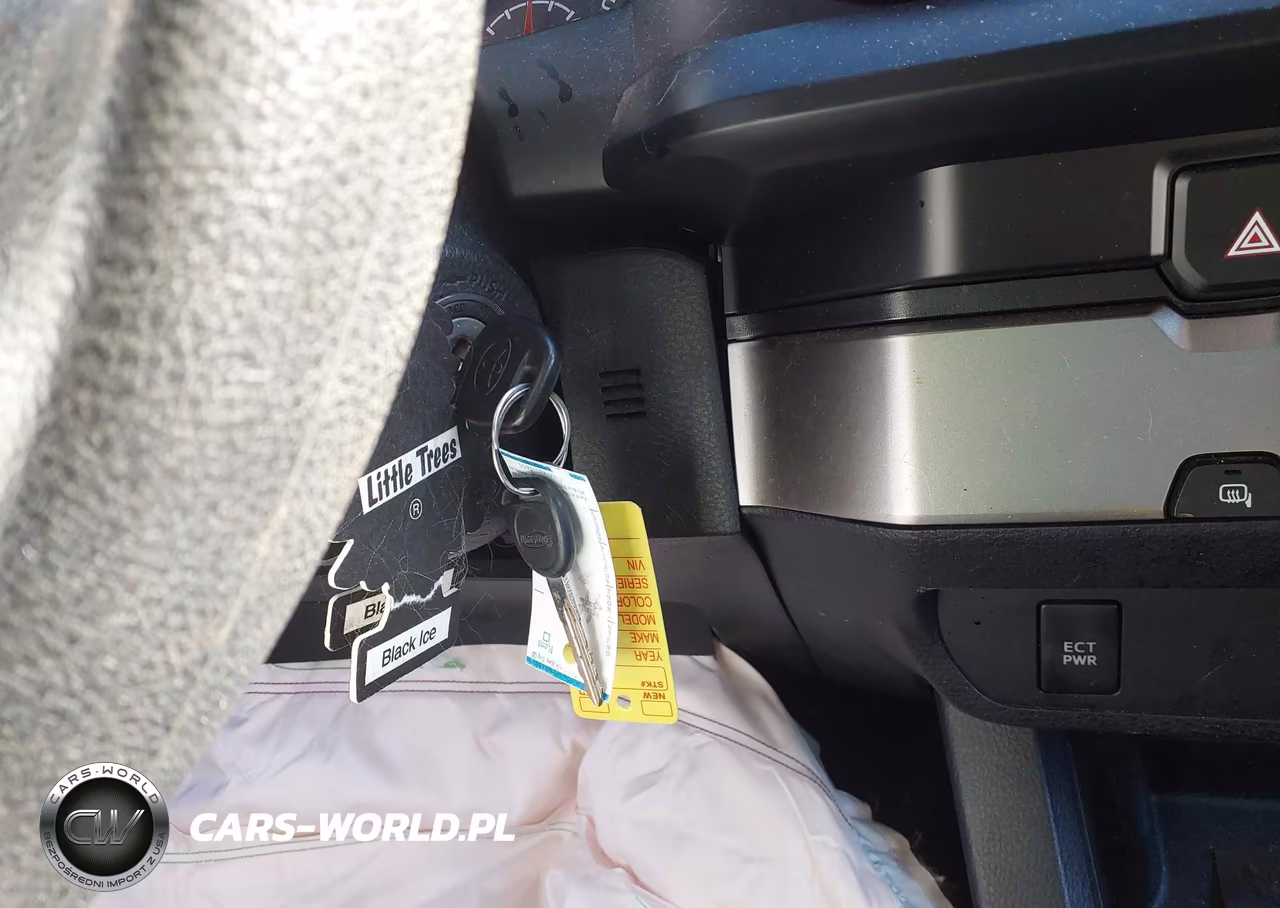 2019 Toyota Tacoma Sr VIN:5TFRX5GN8KX165113 - 11