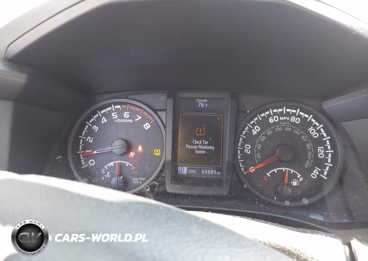 2019 Toyota Tacoma Sr VIN:5TFRX5GN8KX165113 - 7