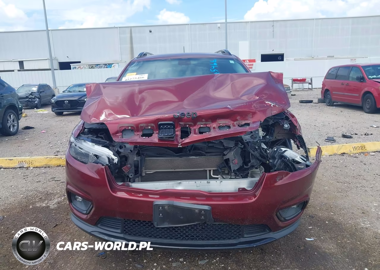 2019 Jeep Cherokee Altitude 4X4 VIN:1C4PJMLB6KD320693 - 13