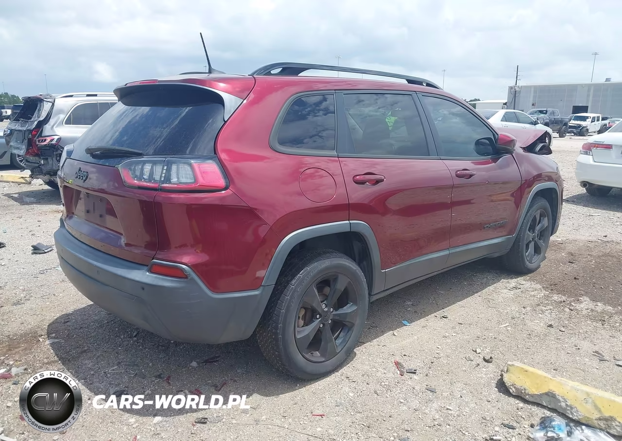 2019 Jeep Cherokee Altitude 4X4 VIN:1C4PJMLB6KD320693 - 4