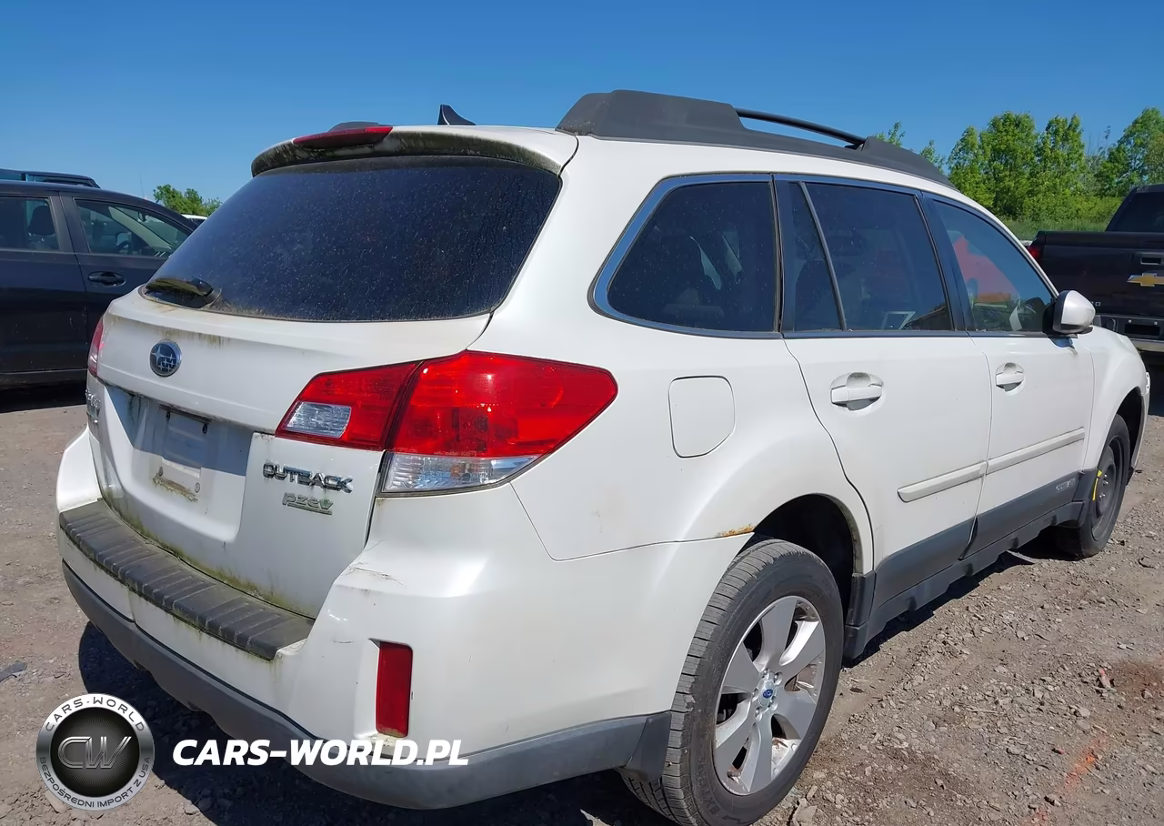 2012 Subaru Outback 2.5I Limited VIN:4S4BRBLC1C3232489 - 4