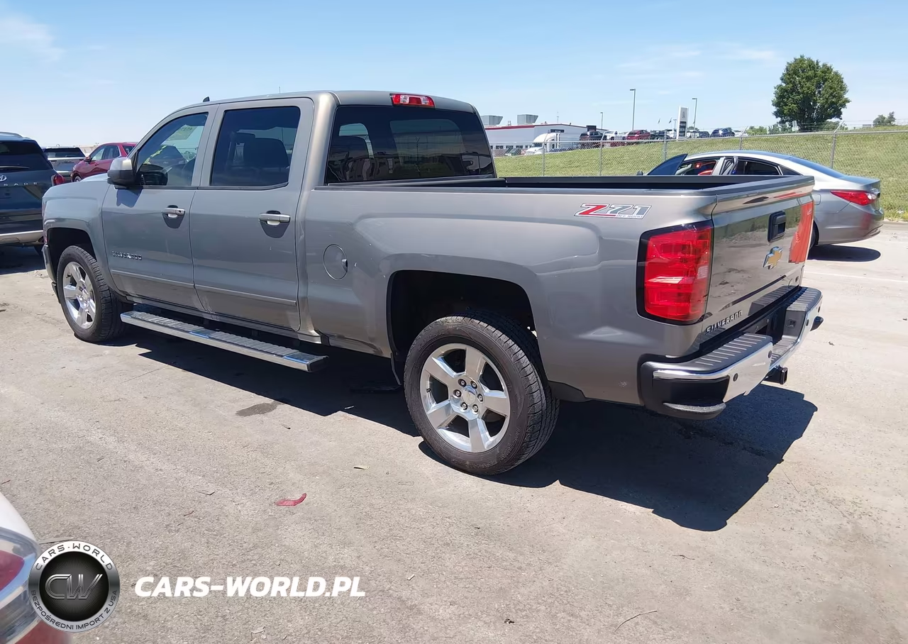 2017 Chevrolet Silverado 1500 2Lt VIN:3GCUKREC5HG286311 - 3