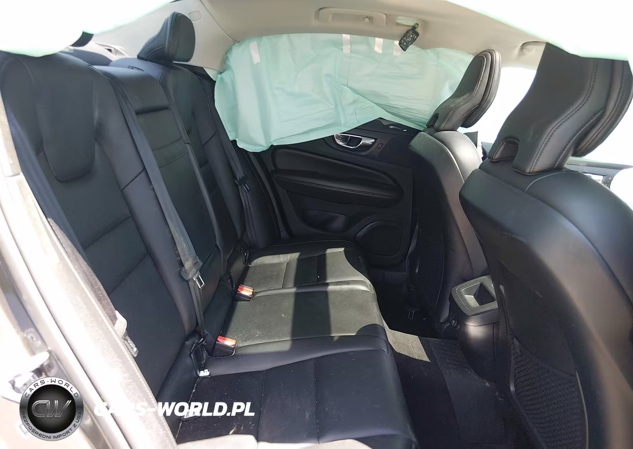 2019 Volvo S60 T6 Momentum VIN:7JRA22TK8KG007393 - 8