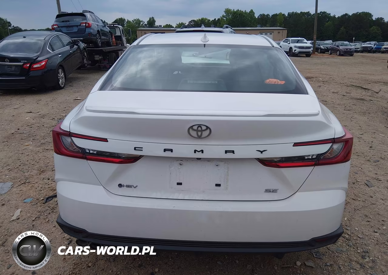 2026 Toyota Camry Se VIN:4T1DAACKXTU724868 - 17