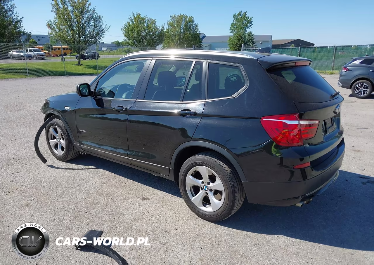 2012 BMW X3 xDrive28I VIN:5UXWX5C57CL726689 - 3