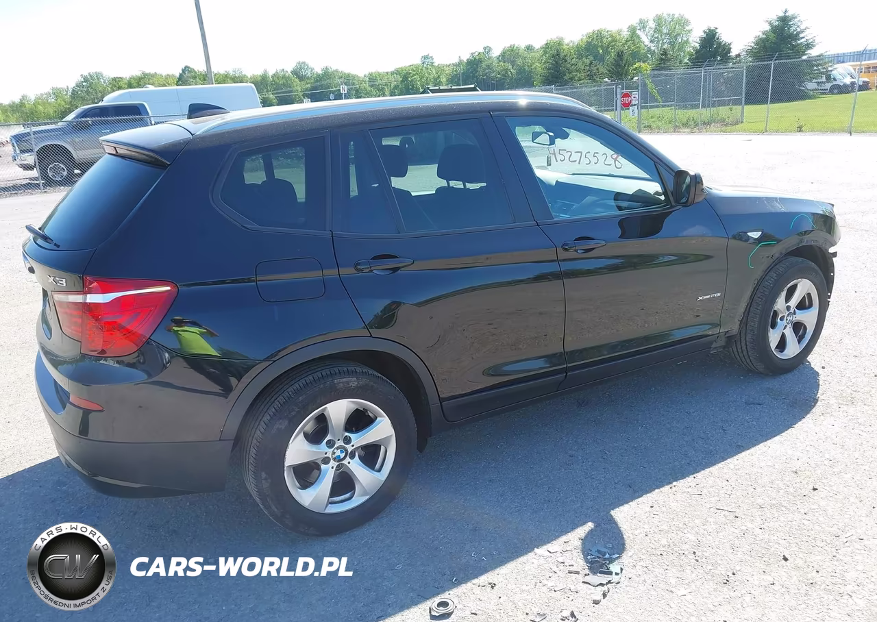 2012 BMW X3 xDrive28I VIN:5UXWX5C57CL726689 - 4