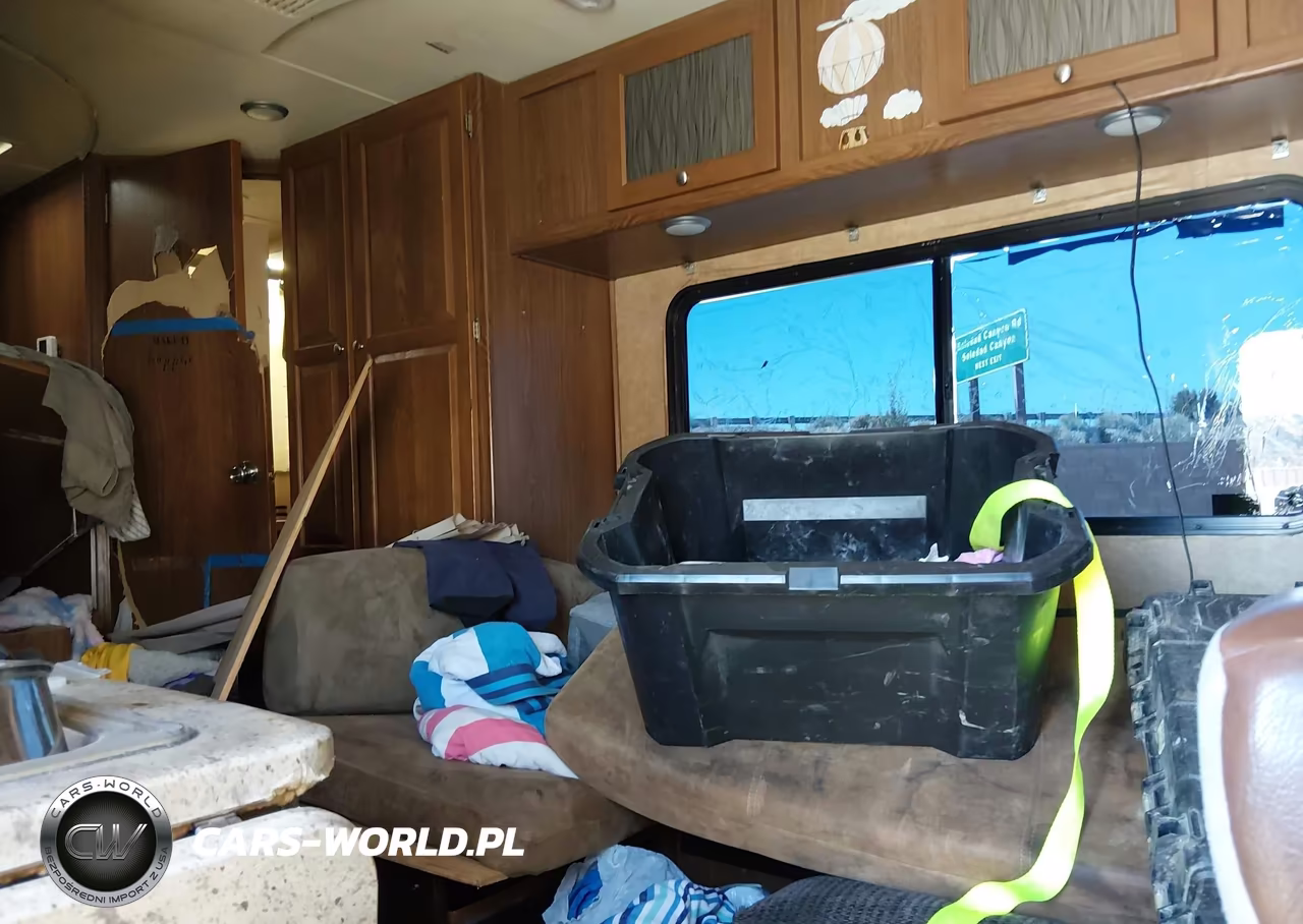 2015 Coachmen E-350 Cutaway VIN:1FDWE3FS2FDA08006 - 7