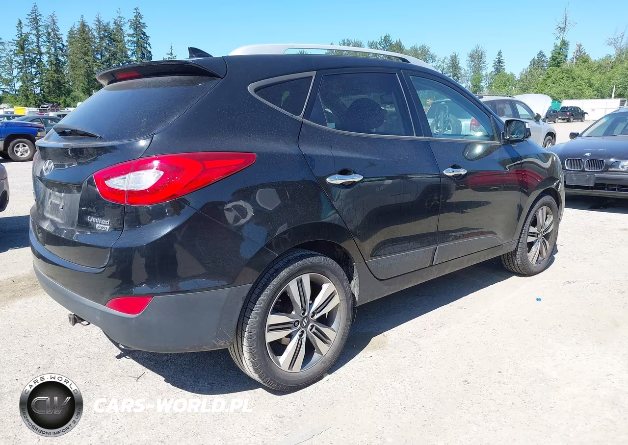 2015 Hyundai Tucson Limited VIN:KM8JUCAG3FU113718 - 4