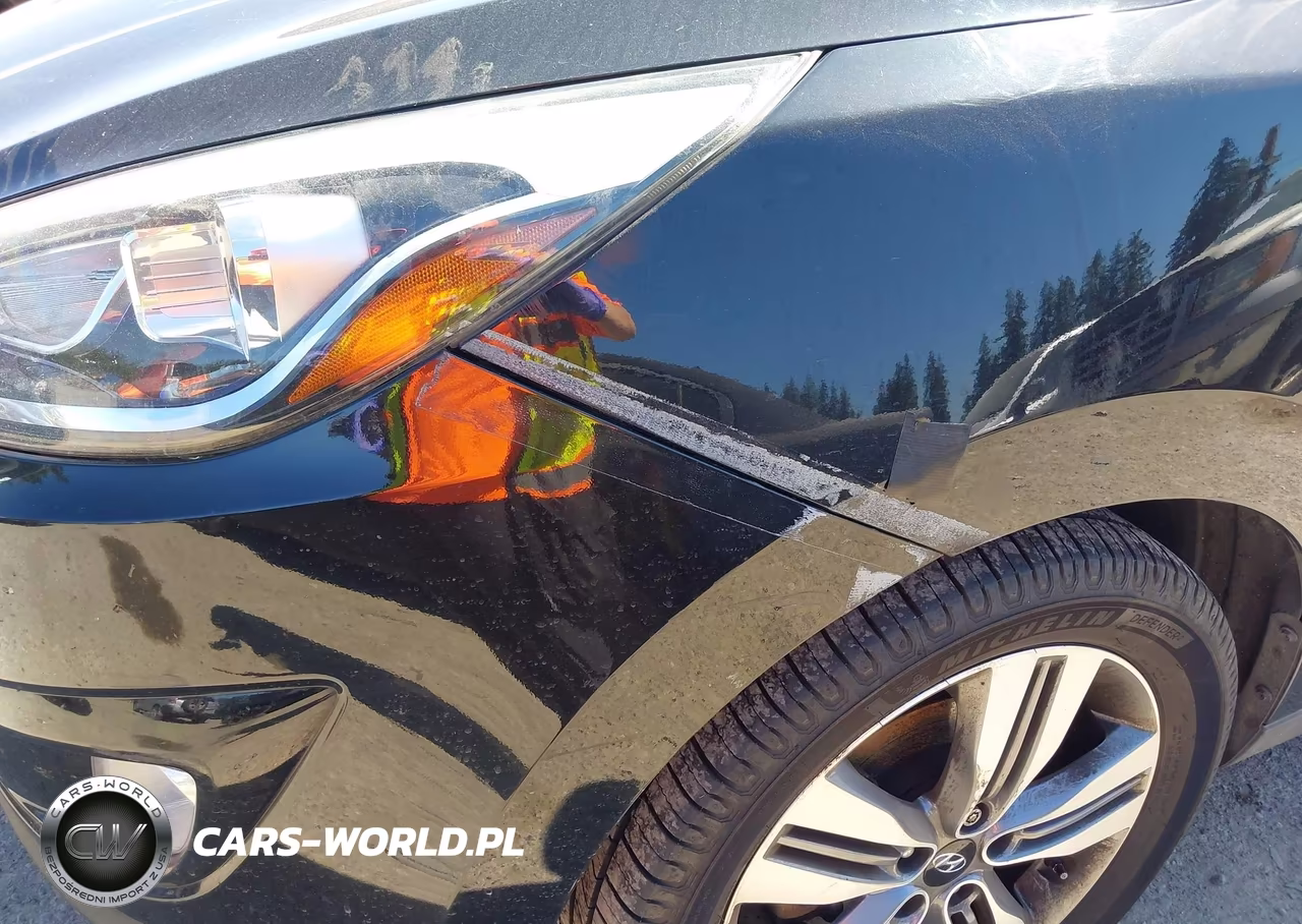 2015 Hyundai Tucson Limited VIN:KM8JUCAG3FU113718 - 6