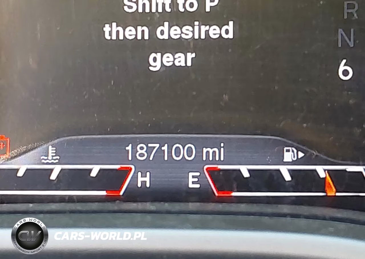 2015 Jeep Cherokee Trailhawk VIN:1C4PJMBS2FW544183 - 15