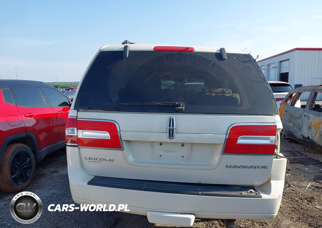 2007 Lincoln Navigator Ultimate VIN:5LMFU27547LJ13110 - 16
