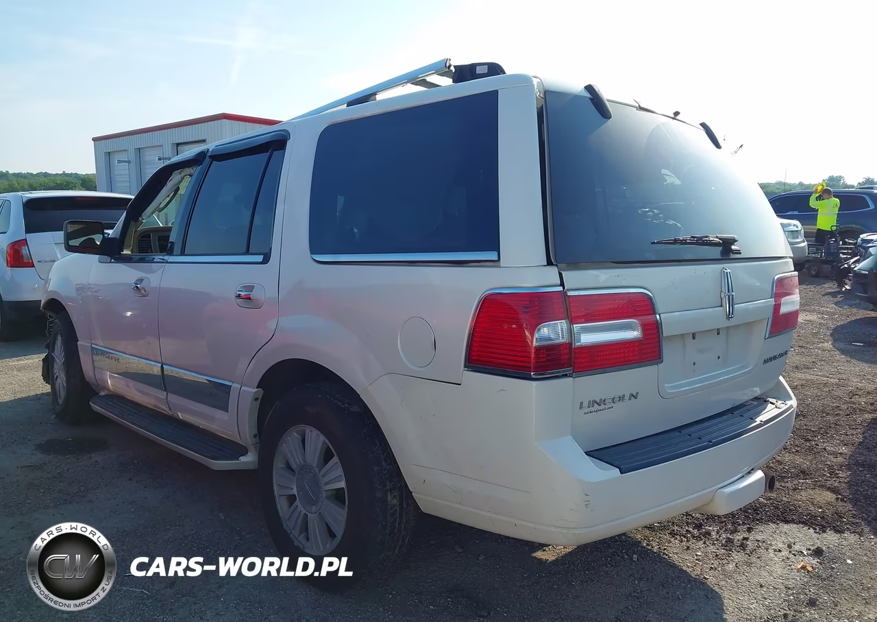 2007 Lincoln Navigator Ultimate VIN:5LMFU27547LJ13110 - 3