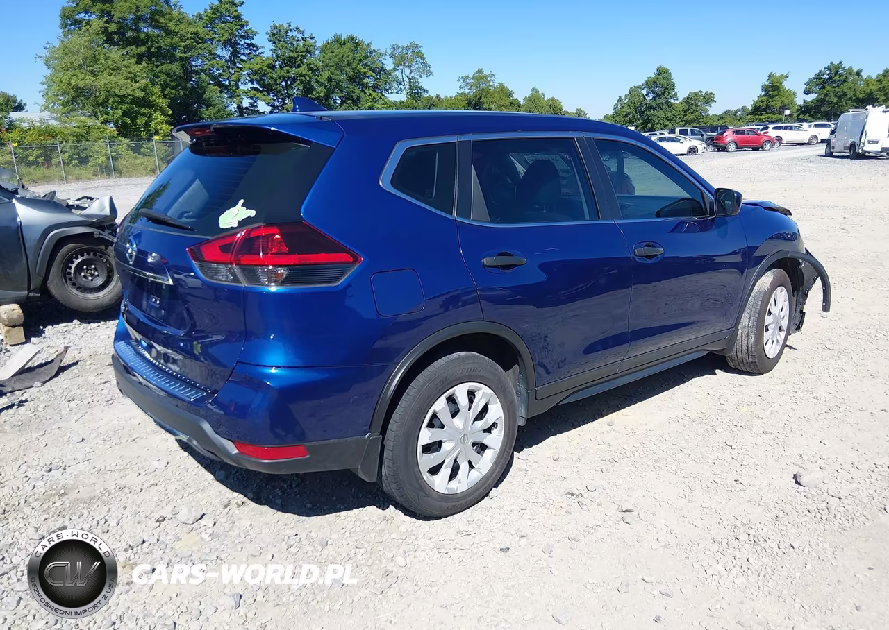 2018 Nissan Rogue S VIN:5N1AT2MT6JC775264 - 4