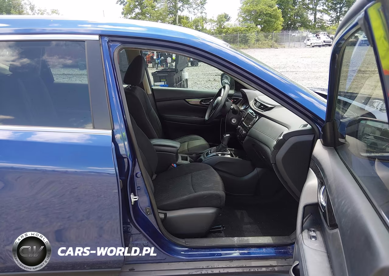 2018 Nissan Rogue S VIN:5N1AT2MT6JC775264 - 5