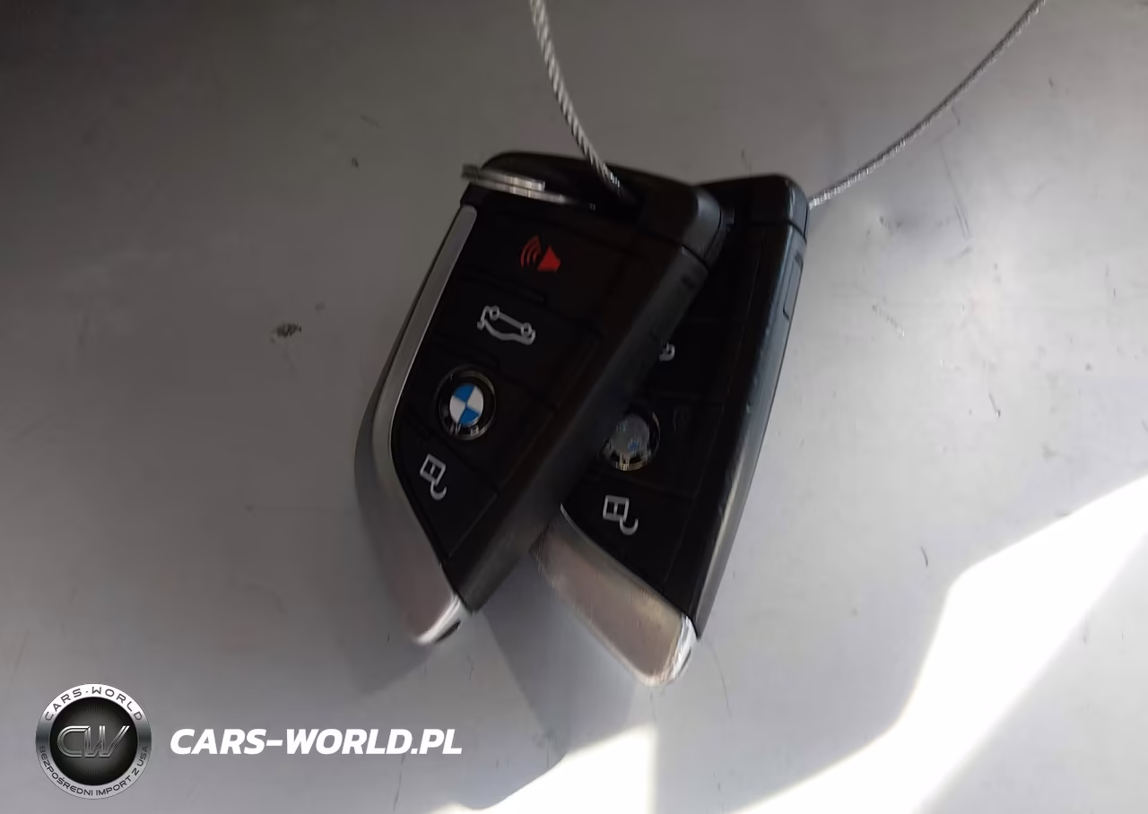 2019 BMW X3 Sdrive30I VIN:5UXTR7C52KLE96926 - 11