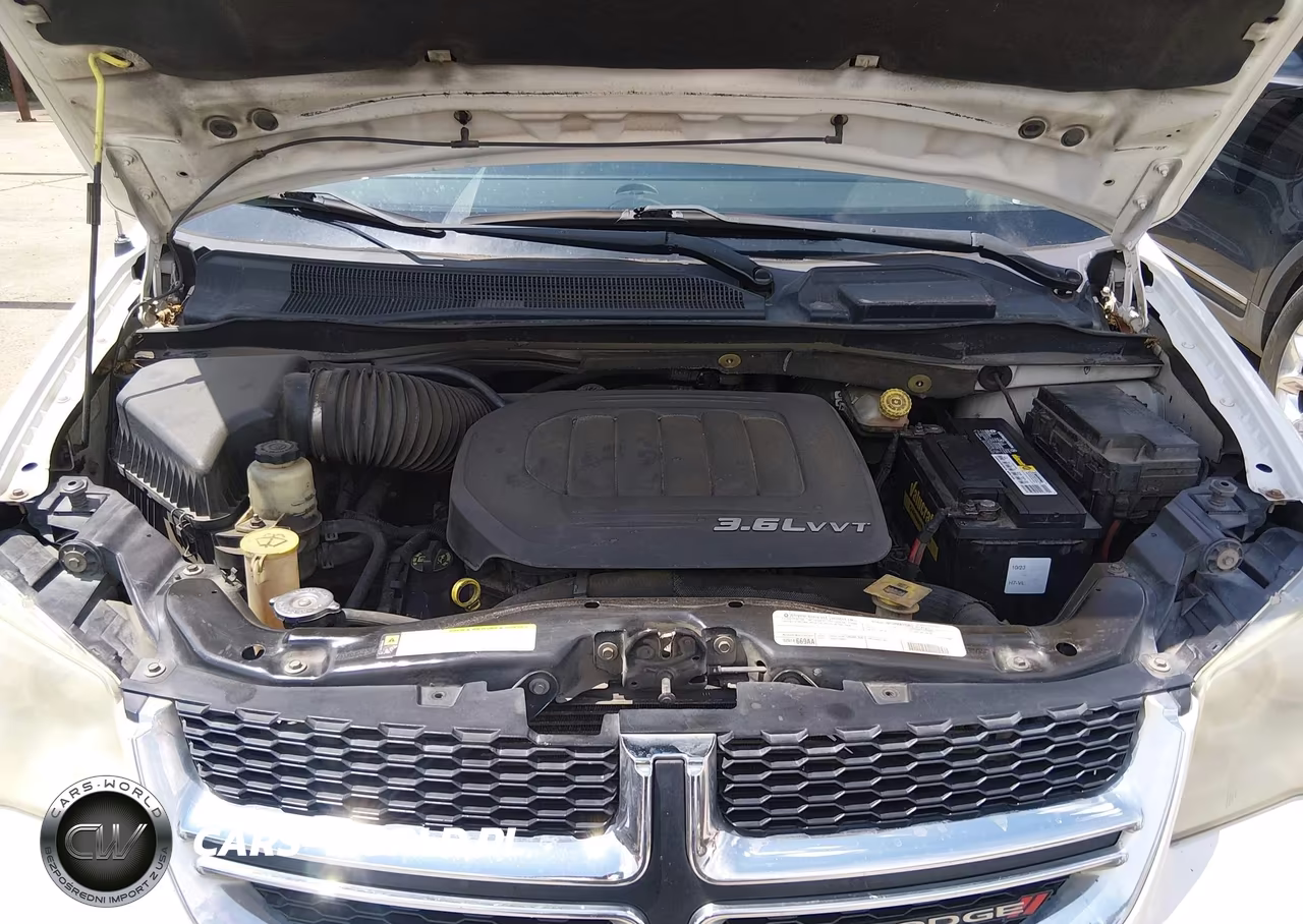 2012 Dodge Grand Caravan Sxt VIN:2C4RDGCG1CR357274 - 10
