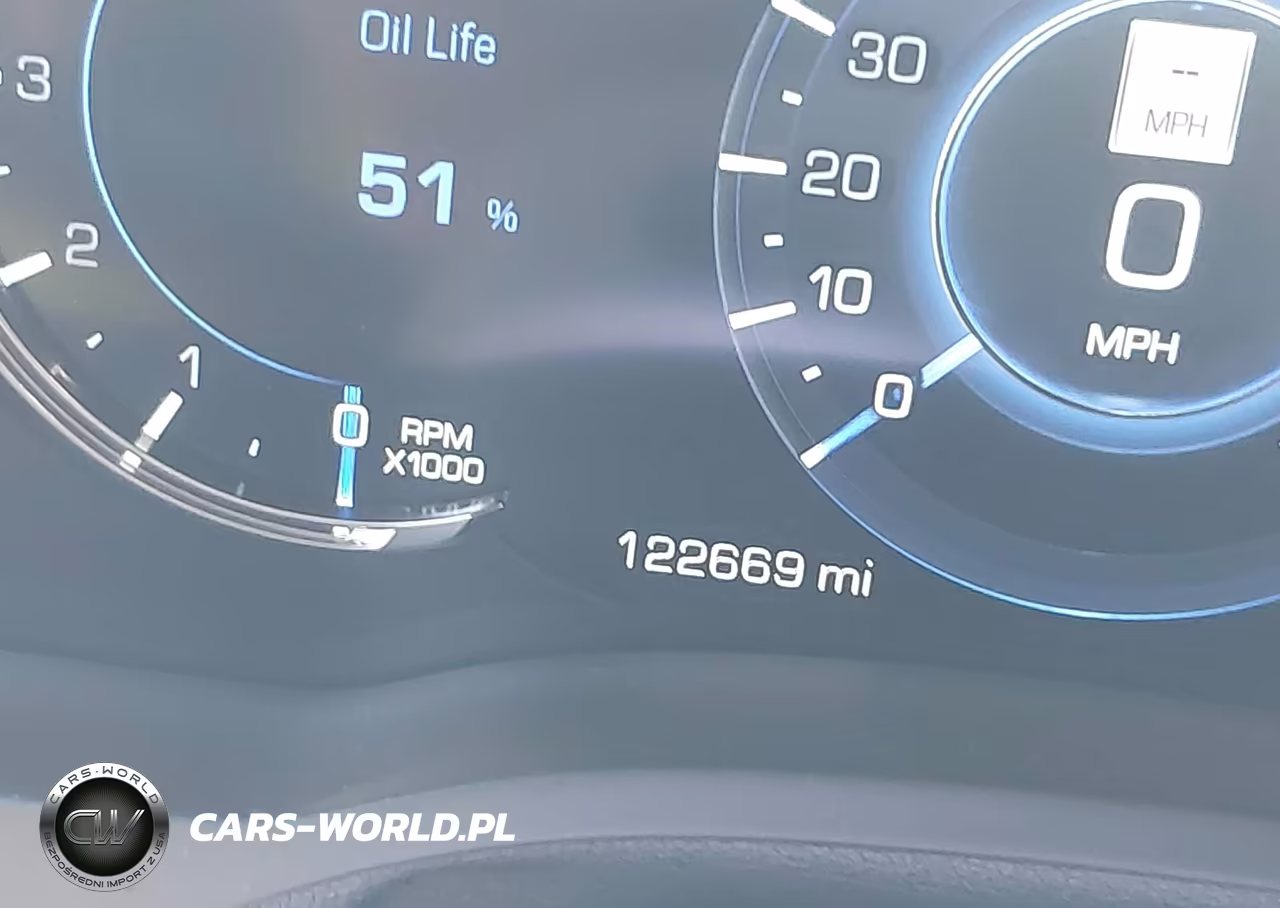 2018 Cadillac Escalade Platinum VIN:1GYS3DKJ2JR309361 - 15