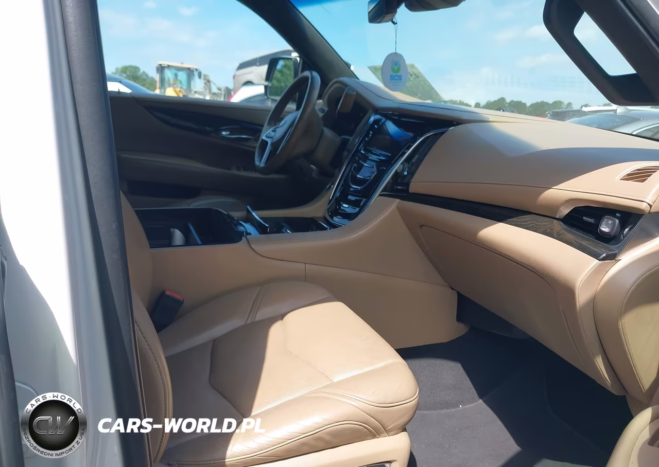 2018 Cadillac Escalade Platinum VIN:1GYS3DKJ2JR309361 - 5