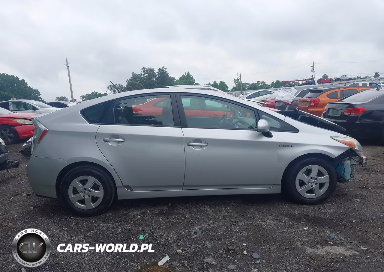 2011 Toyota Prius Four VIN:JTDKN3DU2B0294755 - 14