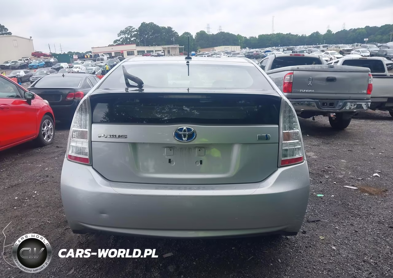 2011 Toyota Prius Four VIN:JTDKN3DU2B0294755 - 17