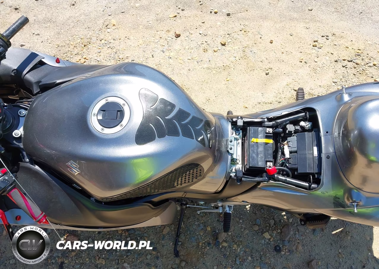 2019 Suzuki Gsx1300 Ra VIN:JS1GX72B6K7100545 - 15