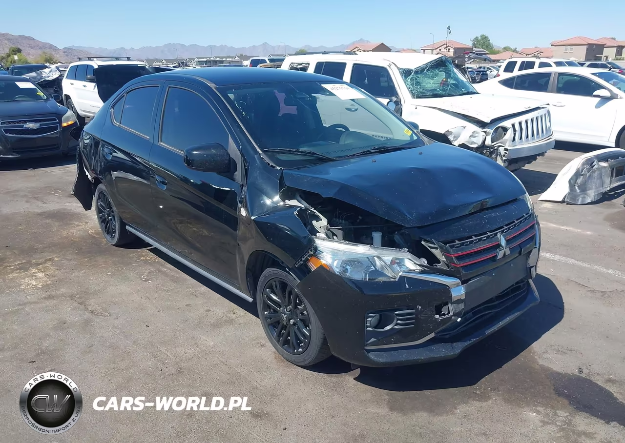 2022 Mitsubishi Mirage G4 Black Edition-Es-Le – zdjęcie 1 z 17