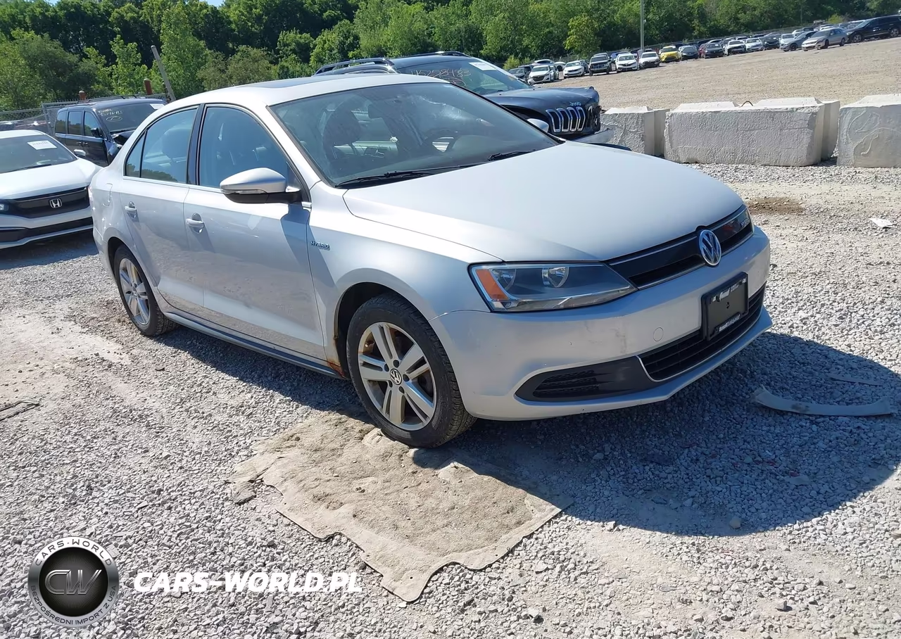 2013 Volkswagen Jetta Hybrid Sel
